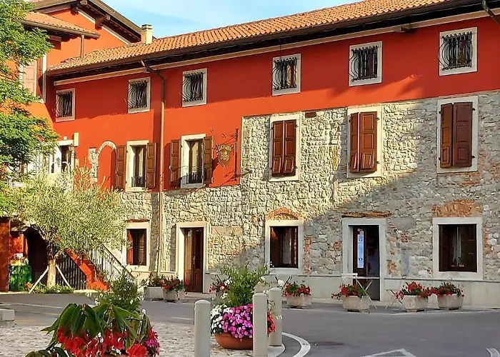 Hotel Locanda Al Pomo D'Oro Cividale Del Friuli photo