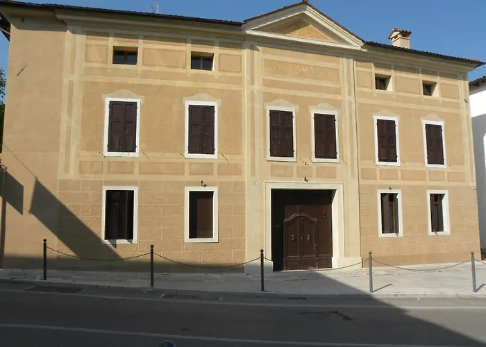 Palazzo Policreti Negrelli Aviano Apartment photo