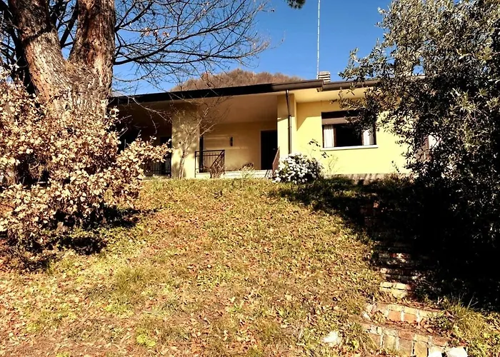 Ca Degli Olivi - Villino Tra Gli Olivi Nel Borgo Villa Caneva photo