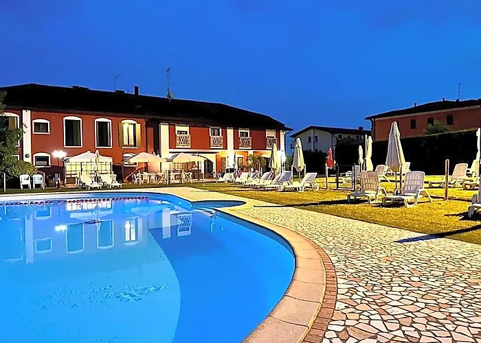Hotel Residence - Il Giardino Del Cigno Gorgo 照片